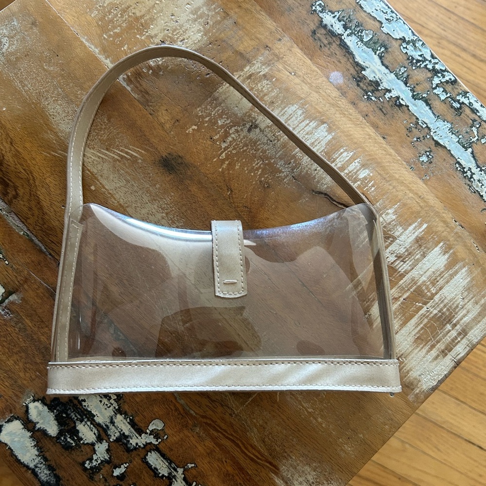 Small clear bag. Perfect for events and concerts. - Picture 2 of 3